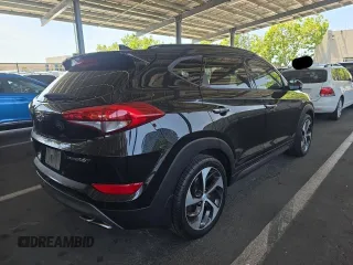 2016 Hyundai Tucson Limited z VIN KM8J33A27GU086516, wystawiony jako Copart lot #57729515 z przebiegiem 207 149 mil mil oraz Czysty tytuł • Clean title. Historia ofert i sprzedaży dostępna na DreamBid. Obrazek 4.
