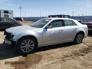2019 Chrysler 300 Limited with VIN 2C3CCAKG9KH591128, listed as a Copart auction lot 47474235 with 98,024 mi miles and Salvage Title. Bid and sale history available at carsss.com. Image 1.
