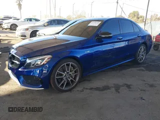 2018 Mercedes-Benz C 43 AMG z VIN 55SWF6EB5JU244735, wystawiony jako IAAI lot #41338244 z przebiegiem 57 513 mil mil oraz . Historia ofert i sprzedaży dostępna na DreamBid. Obrazek 2.
