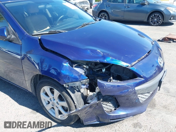 2012 Mazda 3 i Touring с VIN JM1BL1V87C1539959, выставлен на аукционе IAAI как лот 42630663 с пробегом 136 740 миль миль и . История ставок и продаж доступна на DreamBid. Изображение 6.
