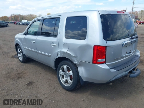 2013 Honda Pilot EX-L with VIN 5FNYF4H56DB028031, listed as a IAAI auction lot 42092264 with 174,520 mi miles. Bid and sale history available at carsss.com. Image 3.