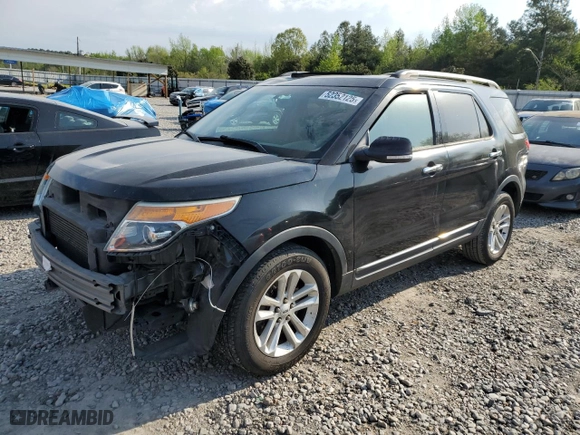 2014 Ford Explorer XLT with VIN 1FM5K7D98EGC04654, listed as a Copart auction lot 52352125 with 216,333 mi miles and Salvage Title. Bid and sale history available at carsss.com. Image 1.