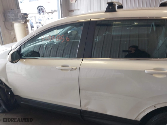 2022 Honda CR-V Special Edition with VIN 7FARW2H77NE012629, listed as a IAAI auction lot 41166357 with 38,884 mi miles. Bid and sale history available at carsss.com. Image 14.