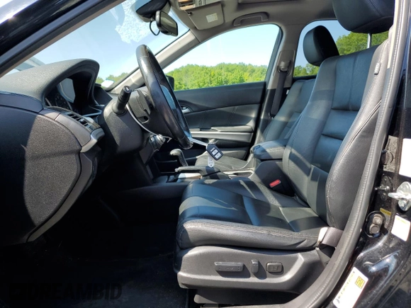 2013 Honda Crosstour EX-L z VIN 5J6TF2H54DL005997, wystawiony jako Copart lot #59176785 z przebiegiem 154 369 mil mil oraz Czysty tytuł • Clean title. Historia ofert i sprzedaży dostępna na DreamBid. Obrazek 7.