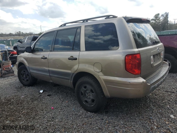 2004 Honda Pilot LX with VIN 2HKYF181X4H599843, listed as a Copart auction lot 45093525 with 223,216 mi miles and Salvage Title. Bid and sale history available at carsss.com. Image 2.