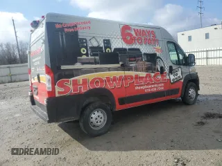 2021 Ram ProMaster Cargo with VIN 3C6LRVBG7ME560550, listed as a Copart auction lot 46991735 with Not Provided miles and Salvage Title. Bid and sale history available at carsss.com. Image 3.