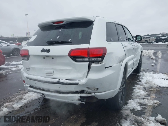 2017 Jeep Grand Cherokee Laredo with VIN 1C4RJFAG2HC951071, listed as a IAAI auction lot 41536568 with 99,941 mi miles. Bid and sale history available at carsss.com. Image 4.