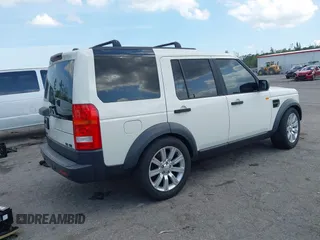 2006 Land Rover LR3 SE with VIN SALAD25416A369381, listed as a IAAI auction lot 41807834 with 229,910 mi miles. Bid and sale history available at carsss.com. Image 4.