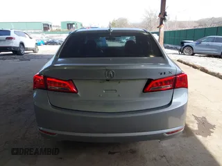 2018 Acura TLX with VIN 19UUB1F33JA008710, listed as a IAAI auction lot 41772704 with 111,533 mi miles and . Bid and sale history available at DreamBid. Image 16.