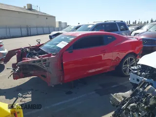 2016 Chevrolet Camaro 2SS z VIN 1G1FH1R71G0118652, wystawiony jako IAAI lot #42087638 z przebiegiem Nie podano mil oraz . Historia ofert i sprzedaży dostępna na DreamBid. Obrazek 14.