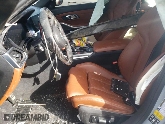2022 BMW M3 Competition xDrive z VIN WBS43AY07NFM10293, wystawiony jako Copart lot #71593734 z przebiegiem Nie podano mil oraz Szkoda całkowita • Salvage title. Historia ofert i sprzedaży dostępna na DreamBid. Obrazek 7.