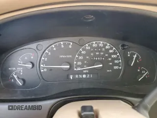 2001 Ford Explorer Limited z VIN 1FMZU65E31ZA00134, wystawiony jako Copart lot #56681575 z przebiegiem 176 524 mil mil oraz Tytuł czysty. Historia ofert i sprzedaży dostępna na DreamBid. Obrazek 9.