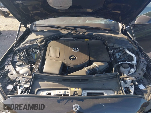 2022 Mercedes-Benz C 300 with VIN W1KAF4HB4NR058640, listed as a IAAI auction lot 41776946 with 47,882 mi miles and . Bid and sale history available at DreamBid. Image 10.