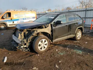 2019 Toyota RAV4 LE with VIN 2T3H1RFV2KW018702, listed as a Copart auction lot 46833775 with 107,186 mi miles and Salvage Title. Bid and sale history available at carsss.com. Image 1.