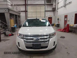 2013 Ford Edge SE z VIN 2FMDK3GC2DBC66486, wystawiony jako IAAI lot #42630850 z przebiegiem 133 750 mil mil oraz . Historia ofert i sprzedaży dostępna na DreamBid. Obrazek 13.