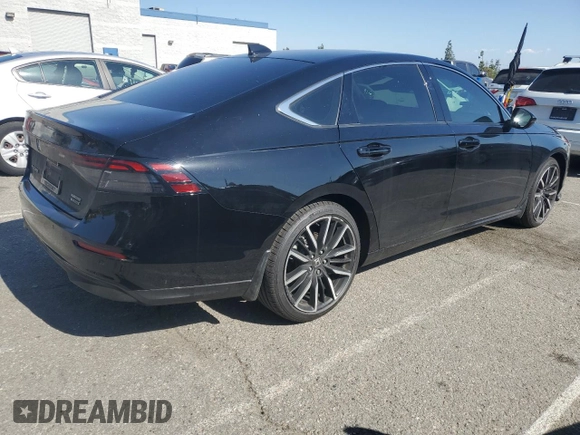 2024 Honda Accord Touring z VIN 1HGCY2F86RA010166, wystawiony jako Copart lot #54626525 z przebiegiem 43 472 mil mil oraz Szkoda całkowita • Salvage title. Historia ofert i sprzedaży dostępna na DreamBid. Obrazek 3.