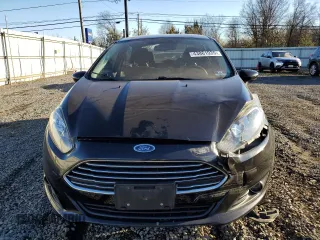 2019 Ford Fiesta SE z VIN 3FADP4BJXKM135891, wystawiony jako Copart lot #47369075 z przebiegiem 127 721 mil mil oraz Szkoda całkowita • Salvage title. Historia ofert i sprzedaży dostępna na DreamBid. Obrazek 5.