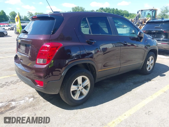 2020 Chevrolet Trax LS with VIN KL7CJNSB9LB346933, listed as a IAAI auction lot 42624893 with 61,116 mi miles and . Bid and sale history available at DreamBid. Image 4.