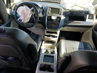 2015 Chrysler Town & Country Touring with VIN 2C4RC1BG8FR727044, listed as a Copart auction lot 47620265 with Not Provided miles and Salvage Title. Bid and sale history available at DreamBid. Image 8.