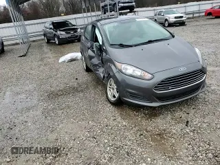 2019 Ford Fiesta SE z VIN 3FADP4EJ8KM127915, wystawiony jako Copart lot #45153775 z przebiegiem 99 494 mil mil oraz Szkoda całkowita • Salvage title. Historia ofert i sprzedaży dostępna na DreamBid. Obrazek 12.