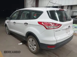 2015 Ford Escape S with VIN 1FMCU0F71FUA79522, listed as a IAAI auction lot 41809478 with 114,336 mi miles. Bid and sale history available at carsss.com. Image 3.