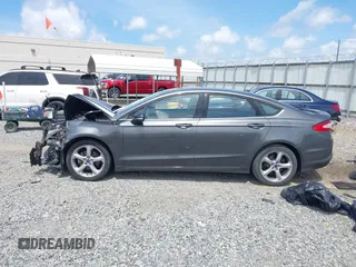 2015 Ford Fusion SE with VIN 3FA6P0H74FR110085, listed as a IAAI auction lot 42371471 with 137,620 mi miles and . Bid and sale history available at DreamBid. Image 15.