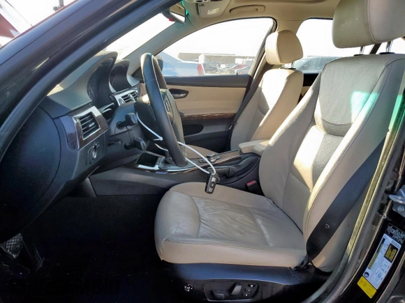 2010 BMW 3 Series 328i with VIN WBAPH7G50ANM52324, listed as a Copart auction lot 47139835 with 100,013 mi miles and Clean Title. Bid and sale history available at carsss.com. Image 7.