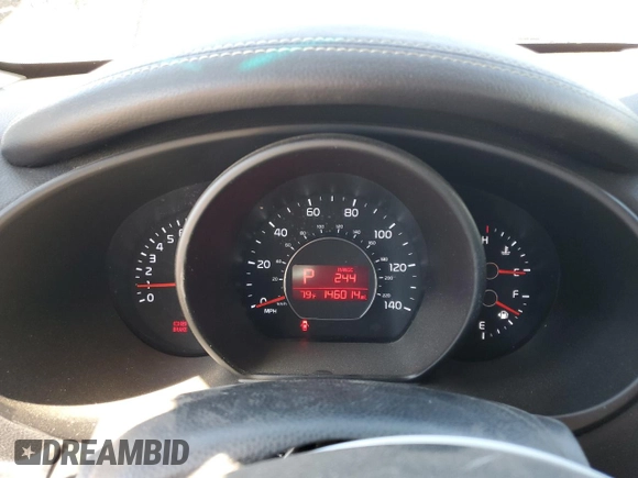 2016 Kia Soul + z VIN KNDJP3A55G7332304, wystawiony jako Copart lot #50193855 z przebiegiem 146 014 mil mil oraz Szkoda całkowita • Salvage title. Historia ofert i sprzedaży dostępna na DreamBid. Obrazek 9.