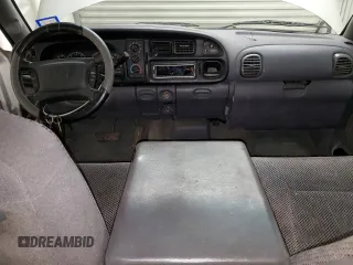 2001 Dodge 1500 with VIN 3B7HC13Y61M563280, listed as a Copart auction lot 52012165 with 192,451 mi miles and Clean Title. Bid and sale history available at carsss.com. Image 8.