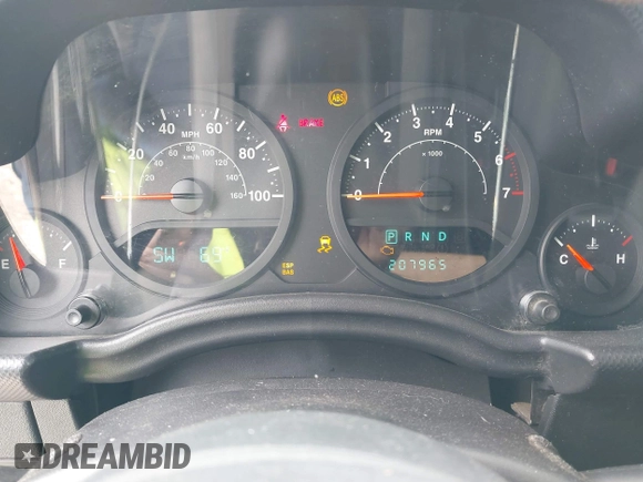 2007 Jeep Wrangler Unlimited X with VIN 1J4GA39177L153387, listed as a IAAI auction lot 42021211 with 207,965 mi miles and . Bid and sale history available at DreamBid. Image 7.