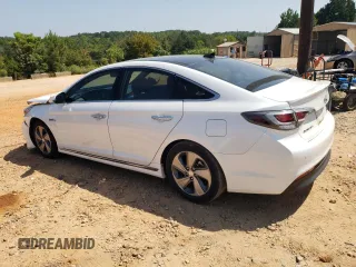 2016 Hyundai Sonata Hybrid Limited with VIN KMHE34L16GA018026, listed as a Copart auction lot 65356313 with 83,016 mi miles. Bid and sale history available at carsss.com. Image 2.