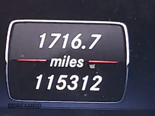 2015 Mercedes-Benz GL-Class GL 450 with VIN 4JGDF6EE8FA542288, listed as a IAAI auction lot 42098527 with 115,312 mi miles. Bid and sale history available at carsss.com. Image 15.