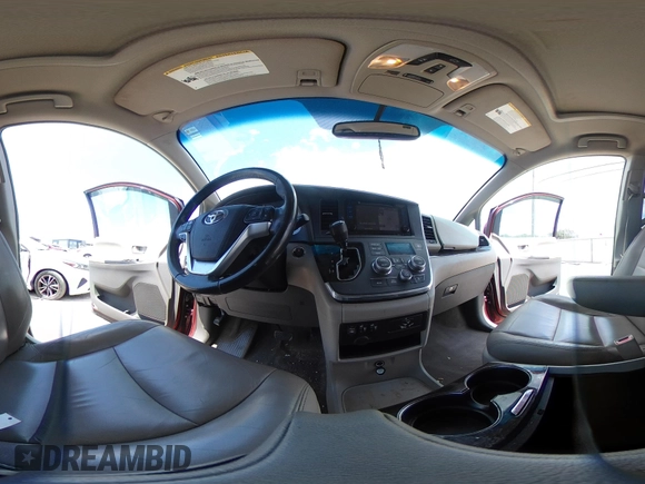 2016 Toyota Sienna XLE with VIN 5TDYK3DC7GS716470, listed as a IAAI auction lot 42177176 with 121,165 mi miles and . Bid and sale history available at DreamBid. Image 19.