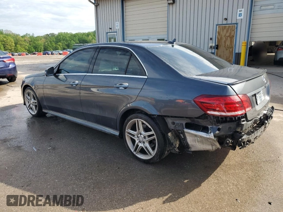 2014 Mercedes-Benz E 350 Luxury with VIN WDDHF8JB4EA814112, listed as a Copart auction lot 55331275 with 158,816 mi miles and Salvage Title. Bid and sale history available at DreamBid. Image 2.
