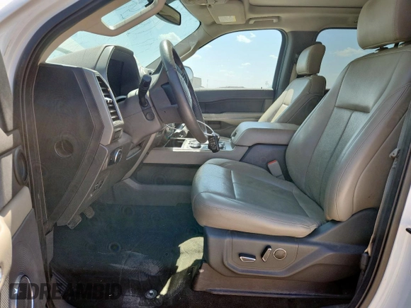 2019 Ford Expedition Max XLT с VIN 1FMJK1JT1KEA21891, выставлен на аукционе Copart как лот 61717915 с пробегом 159 428 миль миль и Чистый • Clean title. История ставок и продаж доступна на DreamBid. Изображение 7.