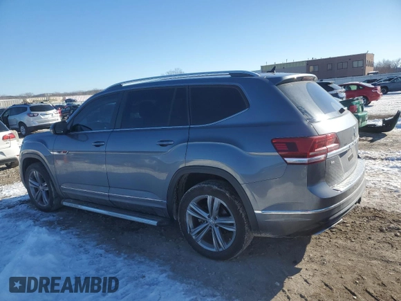 2018 Volkswagen Atlas SE with VIN 1V2FR2CA2JC552663, listed as a Copart auction lot 88244855 with 76,990 mi miles and Salvage title. Bid and sale history available at DreamBid. Image 2.