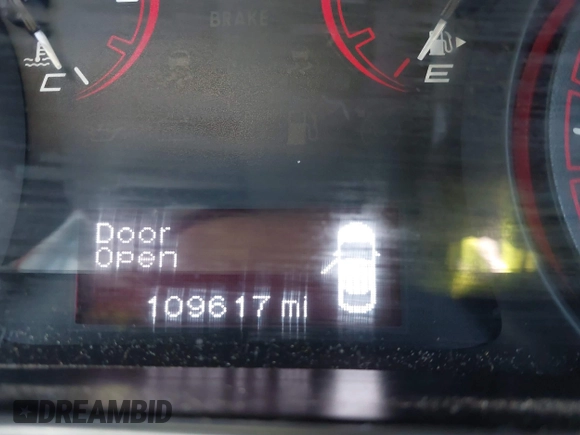 2015 Dodge Dart SXT with VIN 1C3CDFBB5FD251878, listed as a IAAI auction lot 41410794 with 109,617 mi miles. Bid and sale history available at carsss.com. Image 7.