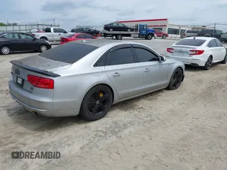 2011 Audi A8 z VIN WAUAVAFD7BN006743, wystawiony jako IAAI lot #42278486 z przebiegiem Nie podano mil oraz . Historia ofert i sprzedaży dostępna na DreamBid. Obrazek 4.