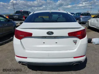 2011 Kia Optima LX with VIN KNAGM4A71B5072995, listed as a IAAI auction lot 41946138 with 196,551 mi miles. Bid and sale history available at carsss.com. Image 17.