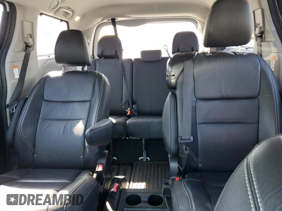 2018 Toyota Sienna SE with VIN 5TDXZ3DC6JS934883, listed as a Copart auction lot 47573264 with 123,524 mi miles and Salvage title. Bid and sale history available at DreamBid. Image 10.
