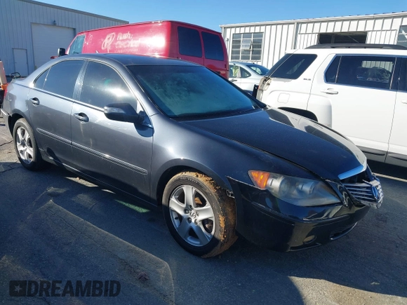 2005 Acura RL z VIN JH4KB16525C019908, wystawiony jako IAAI lot #41106944 z przebiegiem 203 359 mil mil oraz . Historia ofert i sprzedaży dostępna na DreamBid. Obrazek 1.