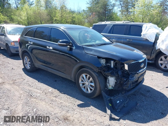 2018 Kia Sorento LX with VIN 5XYPG4A35JG410489, listed as a IAAI auction lot 41814696 with 134,402 mi miles. Bid and sale history available at carsss.com. Image 1.