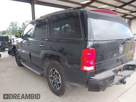 2003 Cadillac Escalade z VIN 1GYEK63N83R315102, wystawiony jako IAAI lot #42148828 z przebiegiem 267 997 mil mil oraz . Historia ofert i sprzedaży dostępna na DreamBid. Obrazek 3.