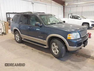 2005 Ford Explorer Eddie Bauer z VIN 1FMDU74WX5UB59231, wystawiony jako IAAI lot #42222505 z przebiegiem 213 350 mil mil oraz . Historia ofert i sprzedaży dostępna na DreamBid. Obrazek 1.