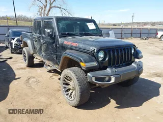 2022 Jeep Gladiator Texas Trail with VIN 1C6HJTAGXNL160784, listed as a IAAI auction lot 41796235 with 81,783 mi miles. Bid and sale history available at carsss.com. Image 1.
