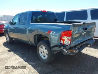 2011 Chevrolet Silverado 1500 LT with VIN 3GCPKSE3XBG265420, listed as a IAAI auction lot 42077697 with 267,658 mi miles and . Bid and sale history available at DreamBid. Image 3.