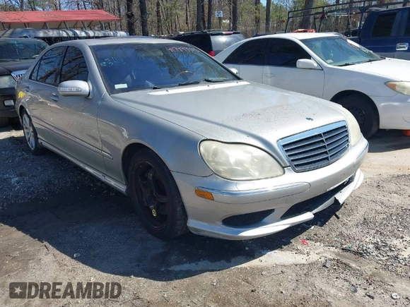 2003 Mercedes-Benz S-Class 5.0L with VIN WDBNG84J03A377024, listed as a IAAI auction lot 41749903 with 114,096 mi miles. Bid and sale history available at carsss.com. Image 1.