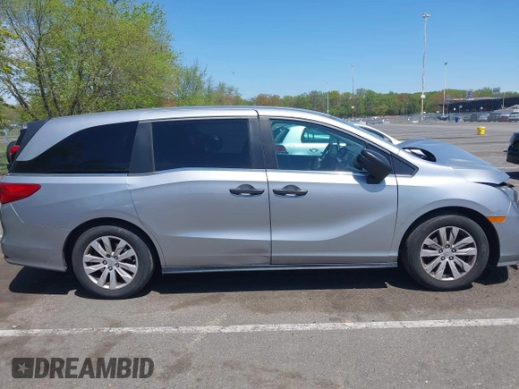 2019 Honda Odyssey LX с VIN 5FNRL6H20KB074790, выставлен на аукционе IAAI как лот 42150133 с пробегом 57 011 миль миль и . История ставок и продаж доступна на DreamBid. Изображение 13.