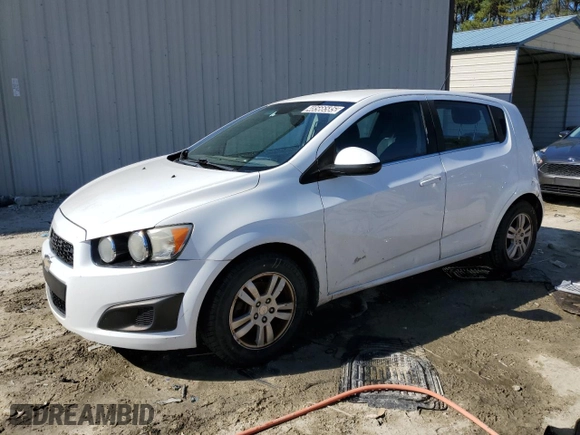 2014 Chevrolet Sonic LT with VIN 1G1JC6SH6E4226800, listed as a Copart auction lot 48566585 with 252,404 mi miles and Clean Title. Bid and sale history available at carsss.com. Image 1.
