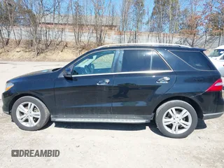 2013 Mercedes-Benz M 350 with VIN 4JGDA2EB8DA172373, listed as a IAAI auction lot 41749809 with 158,898 mi miles and . Bid and sale history available at DreamBid. Image 14.